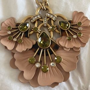 Stella & Dot statement necklace